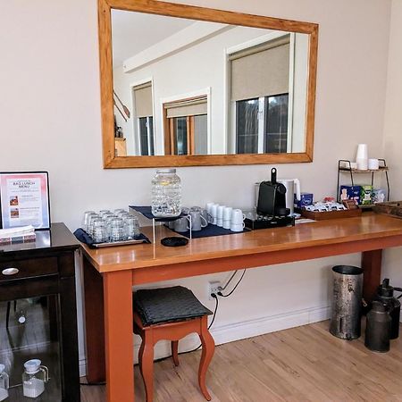 Courthouse Inn Ревелсток Екстер'єр фото