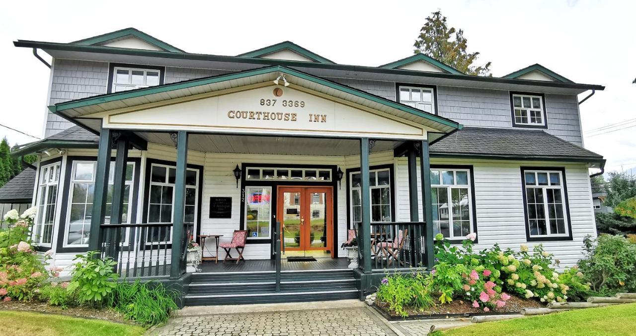 Courthouse Inn Ревелсток Екстер'єр фото